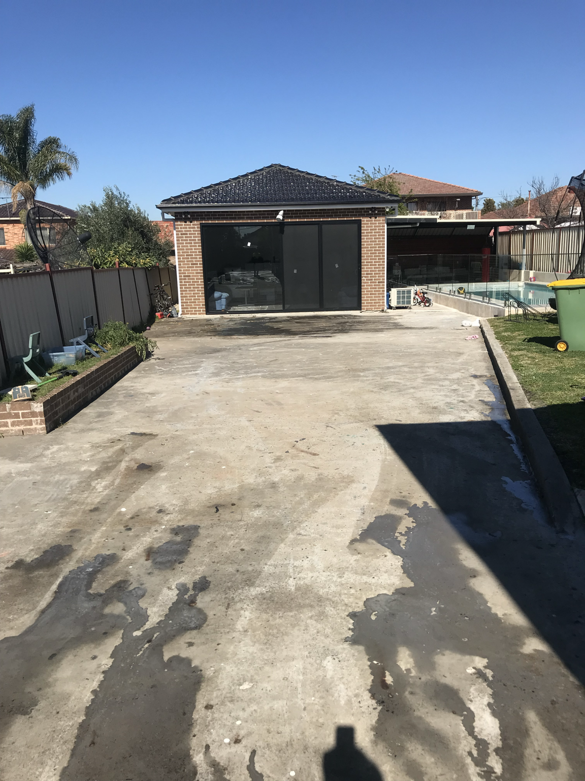 Spray Crete with Flake Before
